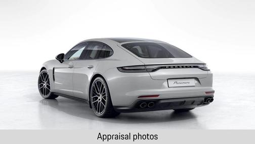 Chalk 2023 Porsche Panamera 4 Platinum Edition