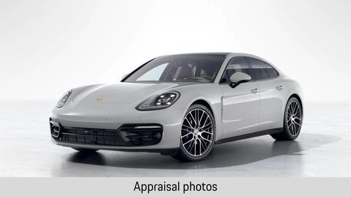 Chalk 2023 Porsche Panamera 4 Platinum Edition