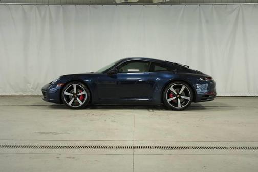 2020 Porsche 911 Carrera 4S