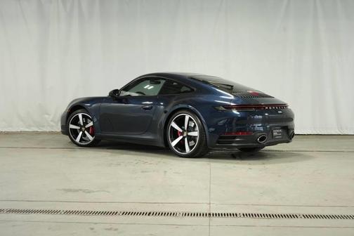 2020 Porsche 911 Carrera 4S