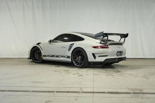 2019 Porsche 911 GT3 RS