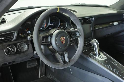 2019 Porsche 911 GT3 RS