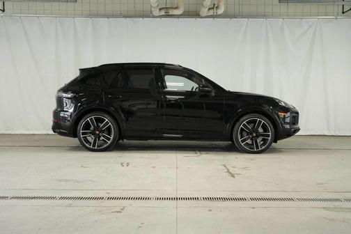 2019 Porsche Cayenne S