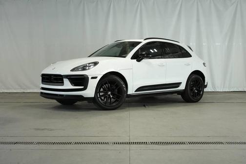 2023 Porsche Macan S