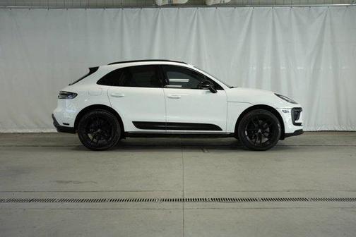2023 Porsche Macan S