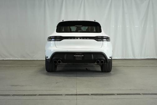 2023 Porsche Macan S
