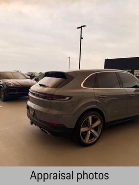 Arctic Grey 2024 Porsche Cayenne AWD