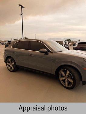 Arctic Grey 2024 Porsche Cayenne AWD