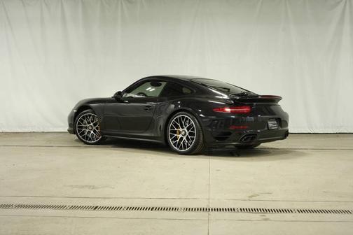 2014 Porsche 911 Turbo S