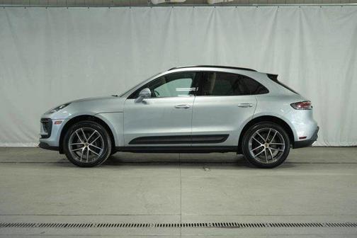 2024 Porsche Macan 