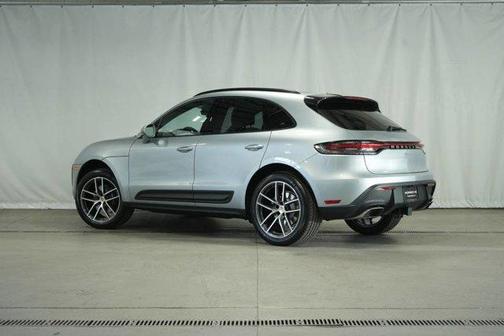2024 Porsche Macan 