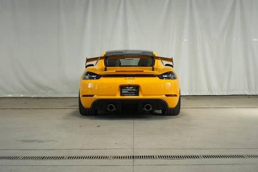 2023 Porsche 718 Cayman GT4 RS