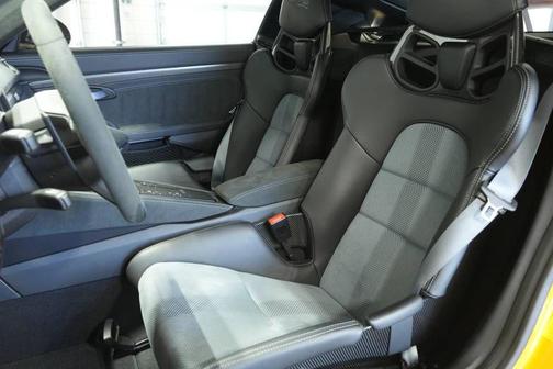 2023 Porsche 718 Cayman GT4 RS