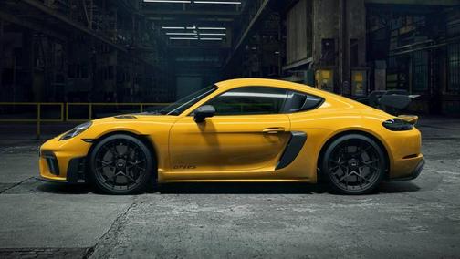 2023 Porsche 718 Cayman GT4 RS