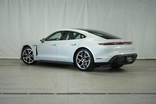 2025 Porsche Taycan 4S