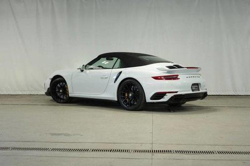 2017 Porsche 911 Turbo S