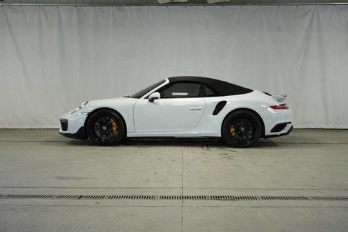 2017 Porsche 911 Turbo S