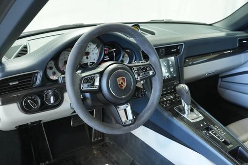 2017 Porsche 911 Turbo S