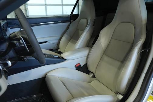 2017 Porsche 911 Turbo S