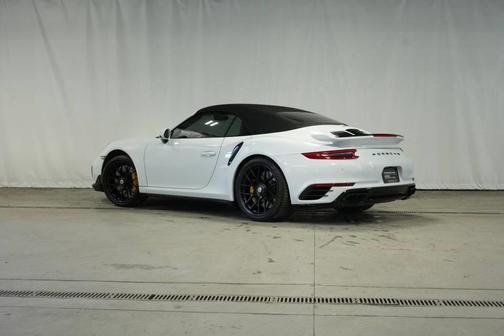 2017 Porsche 911 Turbo S