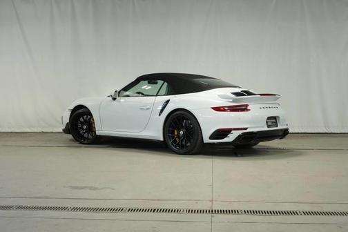 2017 Porsche 911 Turbo S