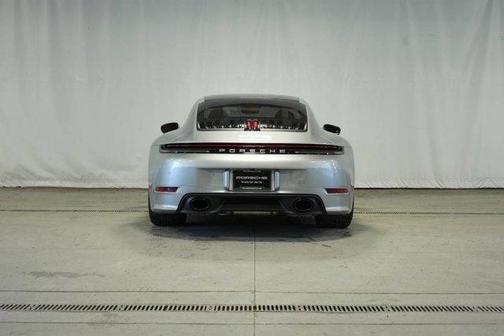 2025 Porsche 911 Carrera S