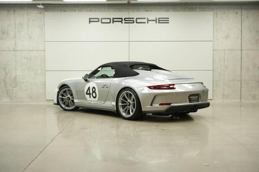 GT Silver Metallic 2019 Porsche 911 Speedster