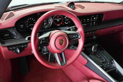 2024 Porsche 911 Carrera 4S
