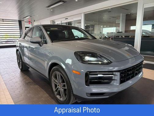 Arctic Grey 2024 Porsche Cayenne AWD
