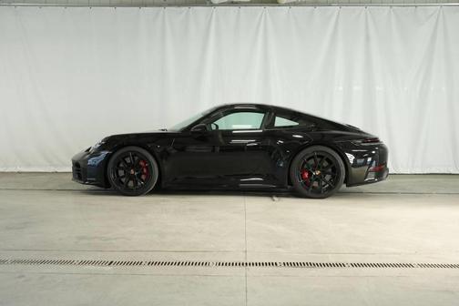 2025 Porsche 911 Carrera S