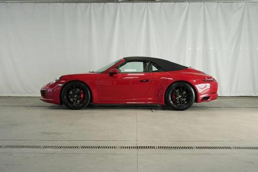 2017 Porsche 911 Carrera 4S