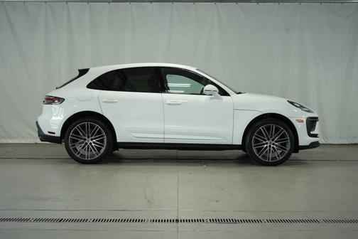 2024 Porsche Macan