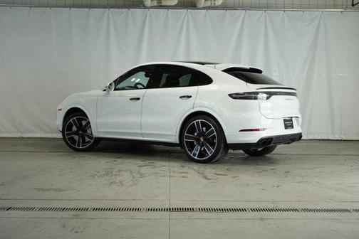 2022 Porsche Cayenne Turbo Coupe AWD
