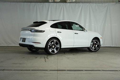 2022 Porsche Cayenne Turbo Coupe AWD