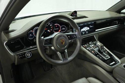 2020 Porsche Panamera 4