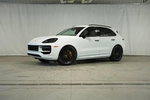 2026 Porsche Cayenne GTS