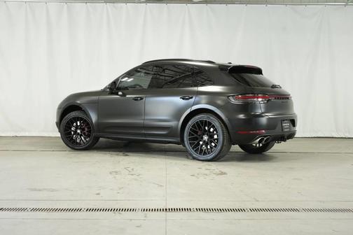 2021 Porsche Macan S