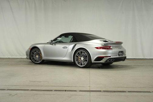 2018 Porsche 911 Turbo