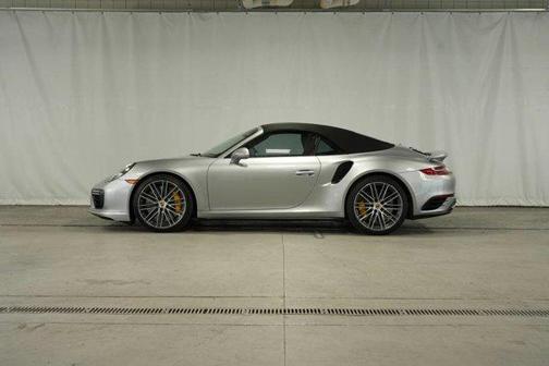 2018 Porsche 911 Turbo