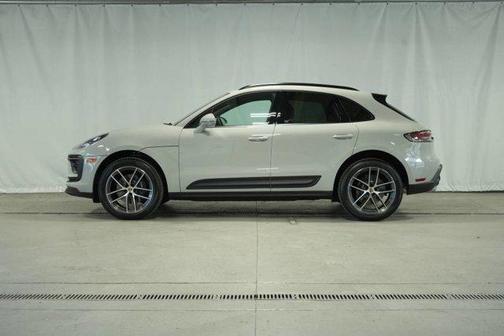 Chalk 2025 Porsche Macan
