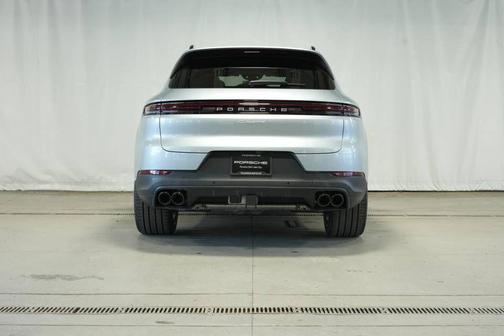 2026 Porsche Cayenne Base