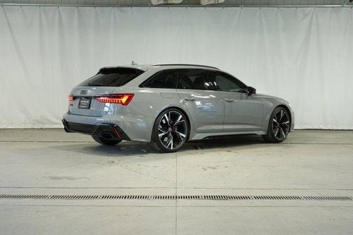 2023 Audi RS 6 Avant 4.0T quattro