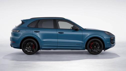 Montego Blue Metallic 2026 Porsche Cayenne GTS
