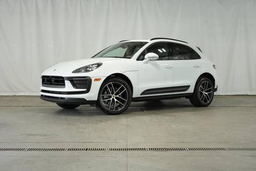 2025 Porsche Macan 