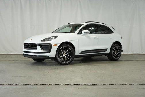 2025 Porsche Macan 