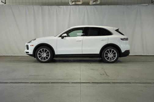 2023 Porsche Cayenne 