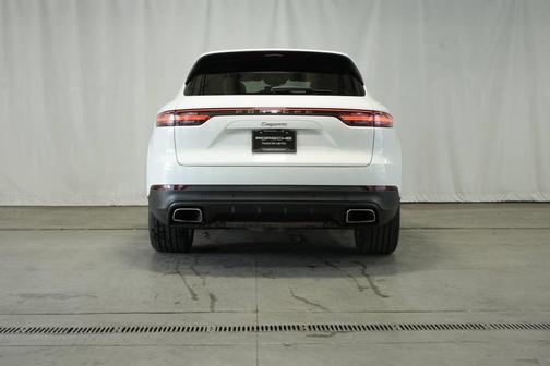 2023 Porsche Cayenne 