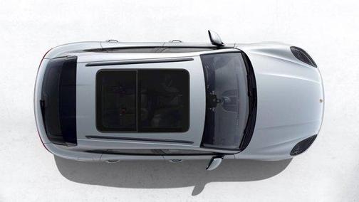 Silver Metallic 2026 Porsche Macan