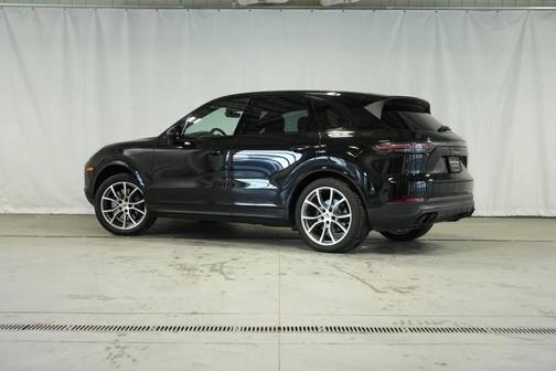 2023 Porsche Cayenne
