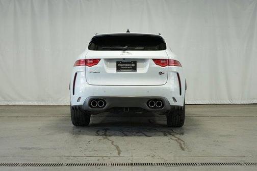 2020 Jaguar F-PACE SVR